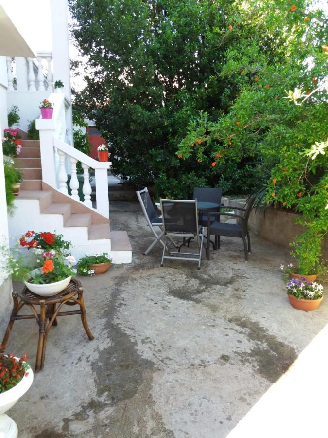 Apartman Sunce Raslina Exterior foto