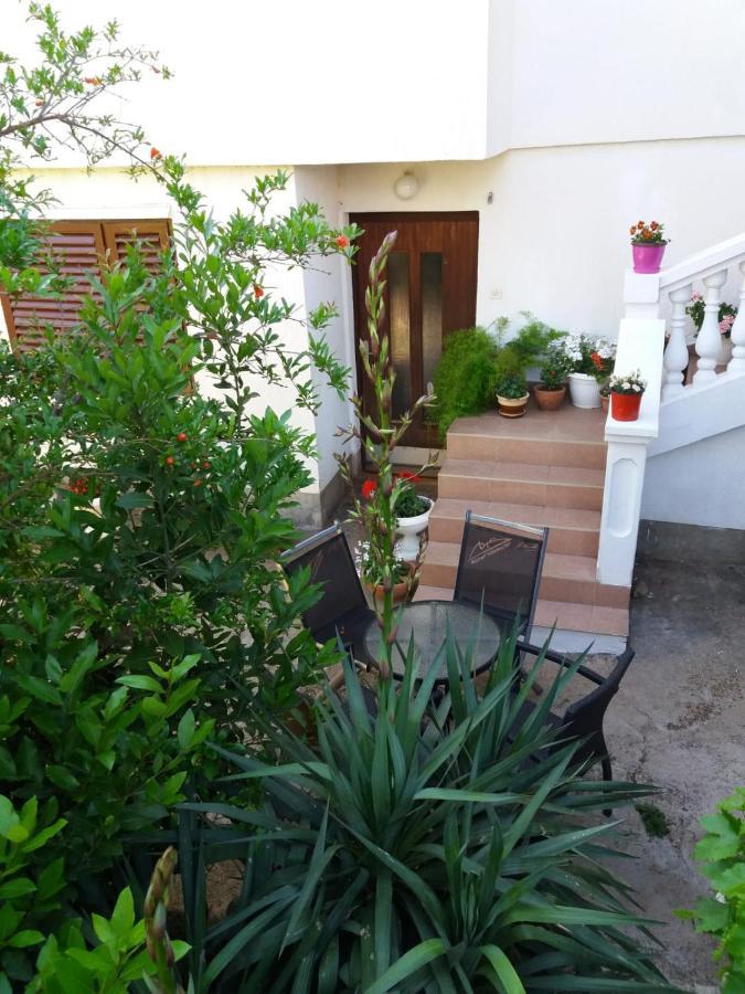 Apartman Sunce Raslina Exterior foto