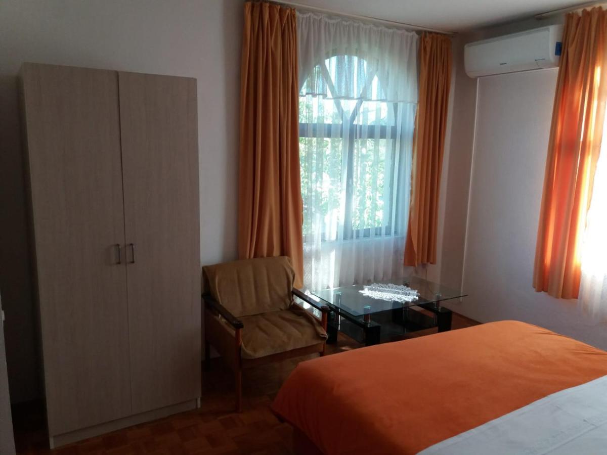 Apartman Sunce Raslina Exterior foto