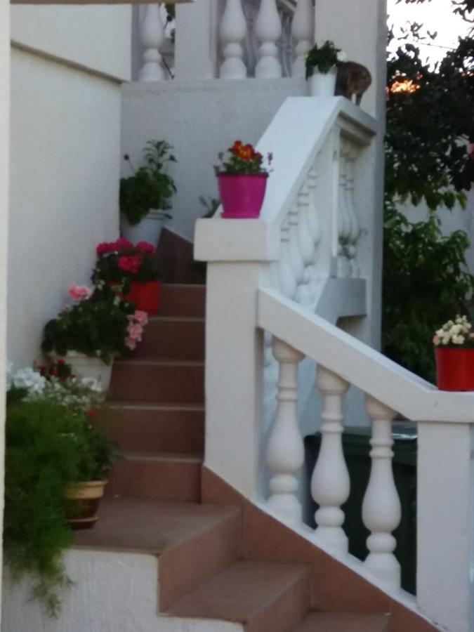 Apartman Sunce Raslina Exterior foto