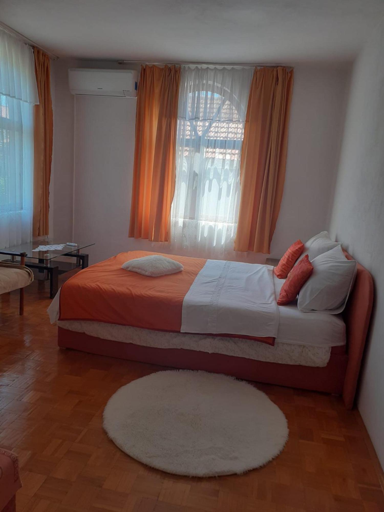 Apartman Sunce Raslina Exterior foto