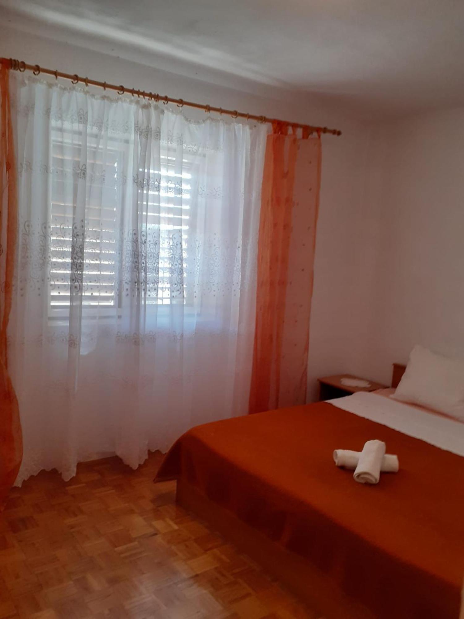 Apartman Sunce Raslina Exterior foto